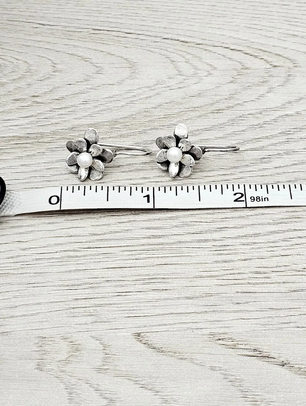 Silpada Sterling Silver Pearl 'Love Bloom' Floral Petite Earrings W1768